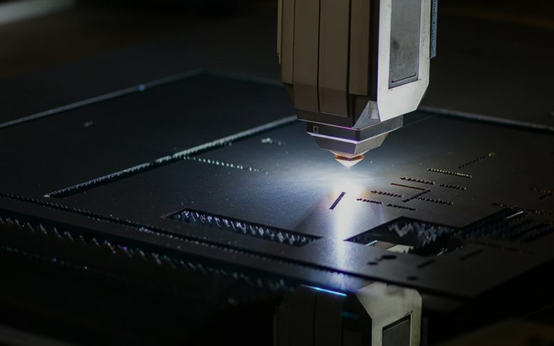 laser cutting material 1